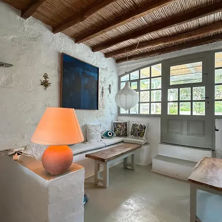 3 Bd Stonehouse With Swimming Pool